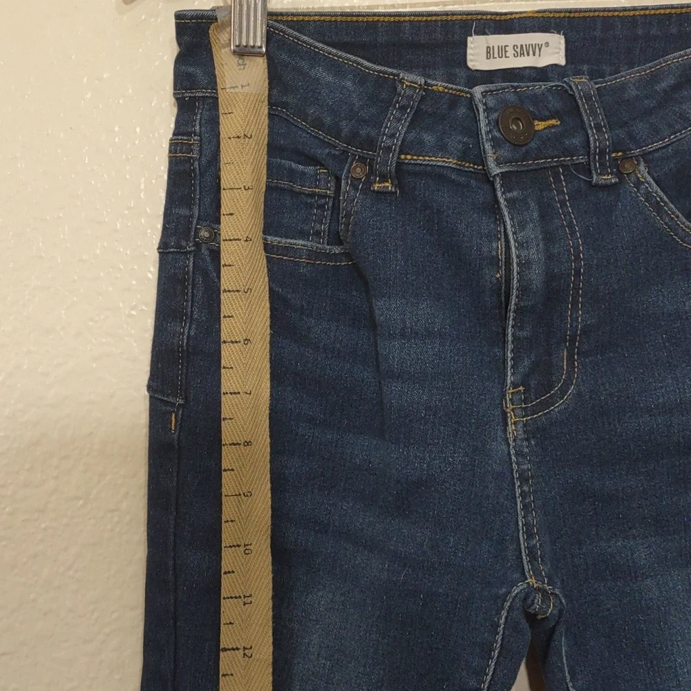 USED BLUE SAVVY DISTRESSED JEANS FRAY ON POCKETS SIZE 5/27 BLUE INSEAM 25INCH - Picture 6 of 14